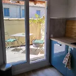 Διαμέρισμα La Dolce Nimoise Terrasse 100 M Des Arenes *