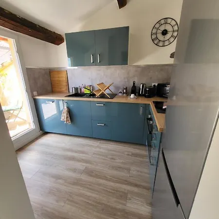Apartman La Dolce Nimoise Terrasse 100 M Des Arenes Nîmes