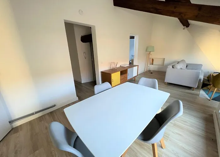 La Dolce Nimoise Terrasse 100 M Des Arenes * ニーム