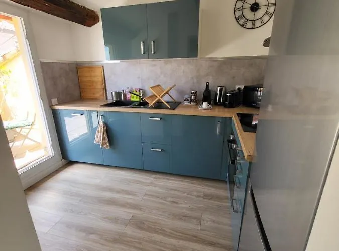 アパート La Dolce Nimoise Terrasse 100 M Des Arenes ニーム