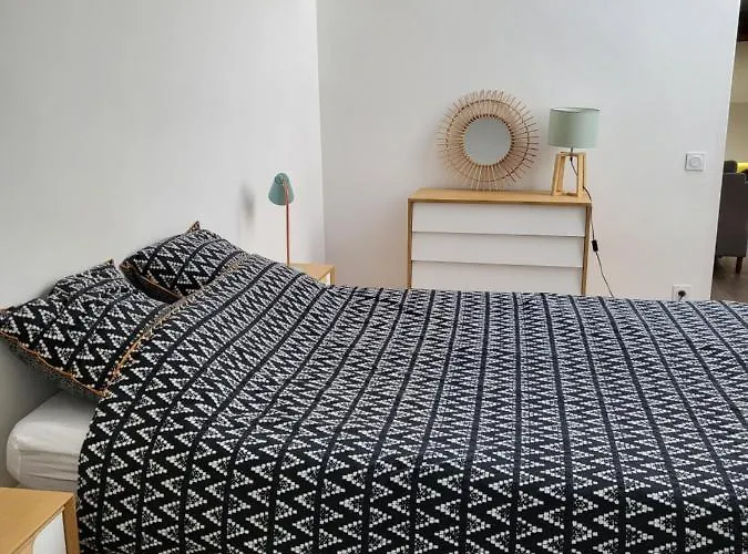 アパート La Dolce Nimoise Terrasse 100 M Des Arenes *