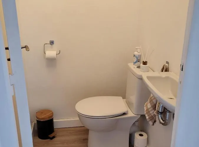 La Dolce Nimoise Terrasse 100 M Des Arenes * ニーム